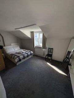 Bright & modern Notting Hill 3BR Apartment - 1