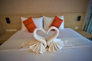 Platinum Hotel and Apartments - 1