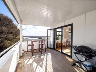 Bonnie View - Upstairs Studio Retreat for two - 8