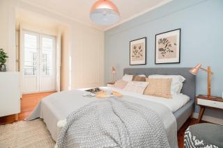 Stylish 2BD Apartment in Chiado - 6