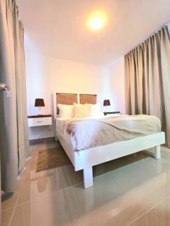 Modern apartment 5 min from the airport - 4