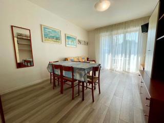 Terraced house with private garden - 2