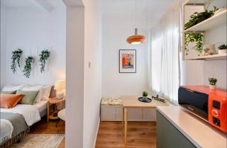 Cozy Studio on Calea Victoriei - 9