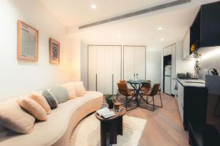 City views 2BR apt with Balcony, gym, pool and sauna - 0