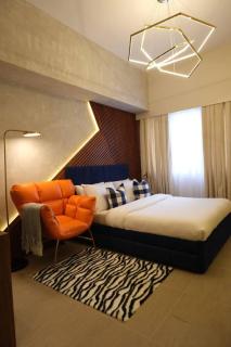 2 Private Designer Studios - Same Floor near Cebu IT Park with Pool & Gym - 2