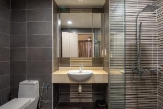 Modern 3BR Somerset Apt with Harbour View - 1
