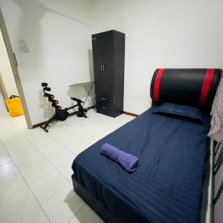 Seri Alam Homestay - 8