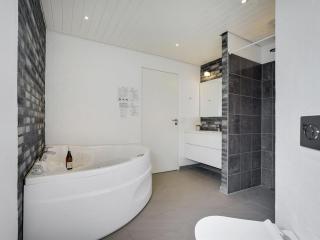 Holiday Home Øthbiorn - 1-1km from the sea by Interhome - 2