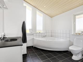 Holiday Home Joris - 1-5km from the sea by Interhome - 6