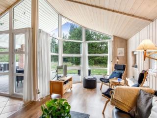 Holiday Home Ronna - 2-2km from the sea by Interhome - 6