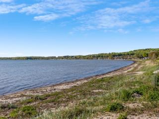 Holiday Home Ørn - 5m from the sea by Interhome - 4