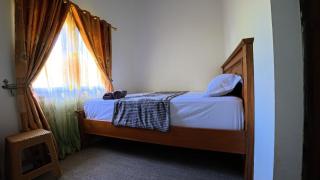 Lotus Homestay - 1