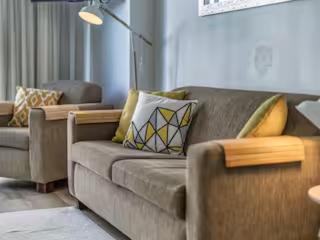 Classic Coastal Beachfront, Surfers Paradise-Pool - 4