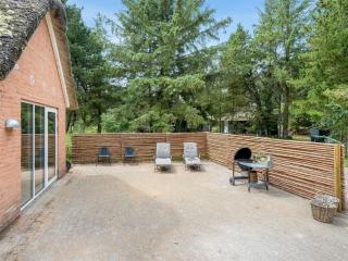 Holiday Home Batsha - 1-7km from the sea by Interhome - 4