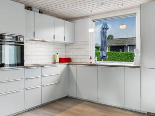 Holiday Home Elja - 400m from the sea by Interhome - 2