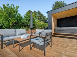 Holiday Home Arjuna - 750m from the sea by Interhome - 5