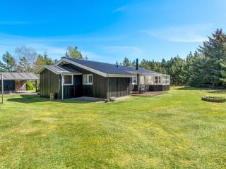 Holiday Home Balthasar - 400m from the sea by Interhome - 5