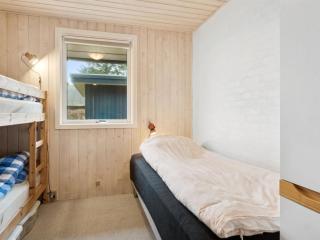 Holiday Home Naina - 200m from the sea by Interhome - 4