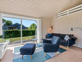 Holiday Home Kody - 400m from the sea by Interhome - 6