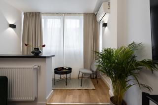 Sunny 2BR Flat - Top Location - City Center - 7