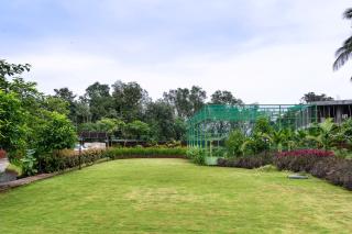 SaffronStays Laterite Grove - 8