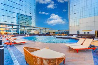 Sunday Hotel & Residences Gurugram - 8