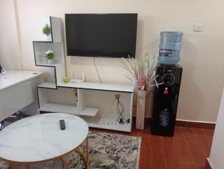 Modern 1-Bedroom Apartment in Garden Estate - 8
