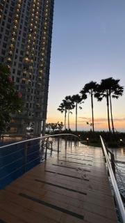 Apartemen Anderson 08 Pakuwon mall Luxury Studio Apartment Connecting Mall, Pool & City View - 4