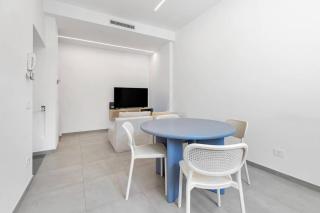 RDS-F61 New and modern three-room apartment in Isola - 7