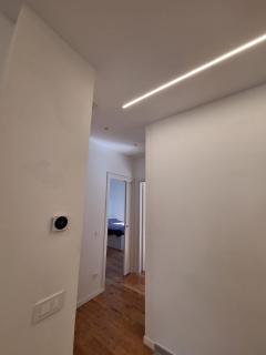 RDS-F61 New and modern three-room apartment in Isola - 5