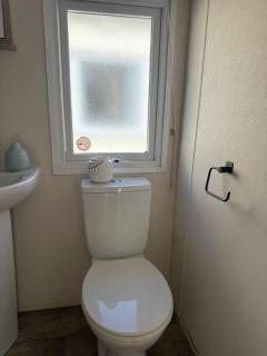Lovely 6 Berth Caravan At Seawick Holiday Park, Essex Ref 27005Mv - 2