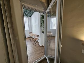 Zaida Boutique Hotel - 8