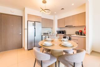 Magnificent 2BR Apartment at Act One Act Two Tower 2 in Downtown Dubai by Deluxe Holiday Homes - 6