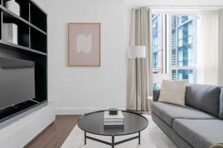 Blueground Canary Wharf open plan nr Wharf LON-164 - 0