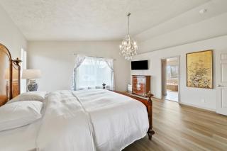 Boise Hills Luxurious Retreat - 1