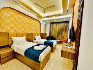 Hotel Armani Free Airport Pickup Aur Drop - 7