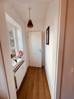 Charmantes Einzimmer-Apartment in zentraler Lage - 2