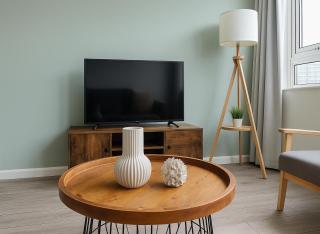 Elegant 2 Bedroom Apartment in Battersea - 1