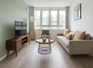 Elegant 2 Bedroom Apartment in Battersea - 3