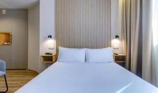 room Select Porto - 5
