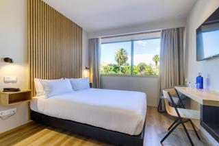 room Select Porto - 4