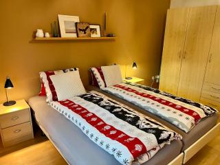 Ferienwohnung Zulg-Ideal für Gruppen & Freunde - 1