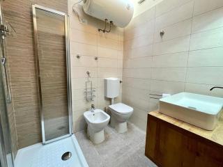 Lovely villa with private garden - 5