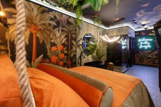 Mint Hotel Sandhurst - 1