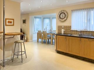 Littlewood Gardens - 1