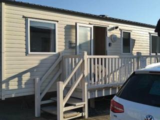 Hayling Island Holiday Park - Meadow Bay Villages - Holiday Accommodation 14426 - 9