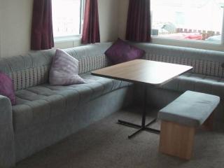 Hayling Island Holiday Park - Meadow Bay Villages - Holiday Accommodation 14426 - 4
