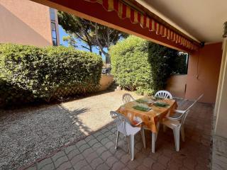 Appartement 2 pièces avec jardin à 50m de la plage - 4 couchages, parking privé, terrasse - FR-1-226B-9 - Cavalaire-sur-Mer - 0