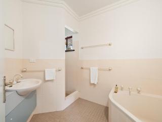 Mooring B on the shoreline - 5