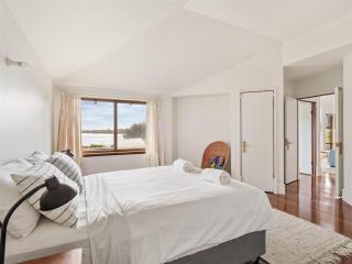 Mooring B on the shoreline - 1